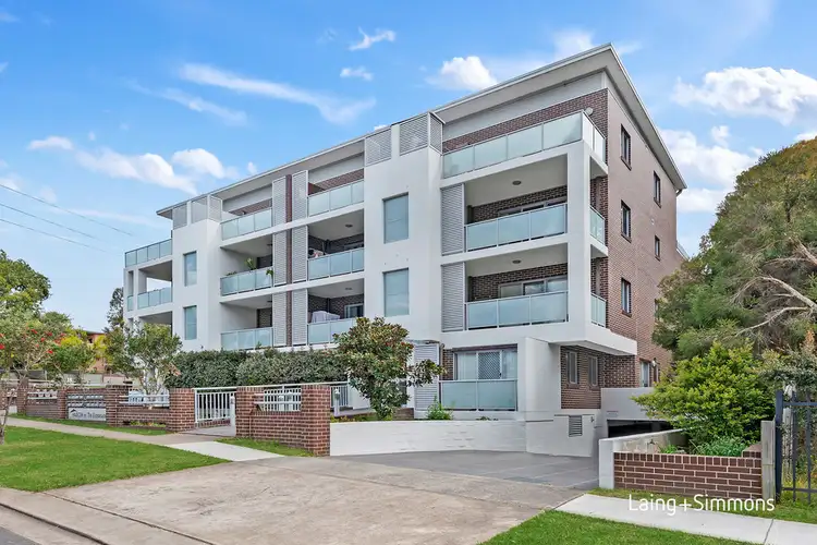 9/63-65 The Esplanade