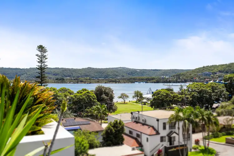 405/7 Lynn Avenue, Point Frederick NSW 2250