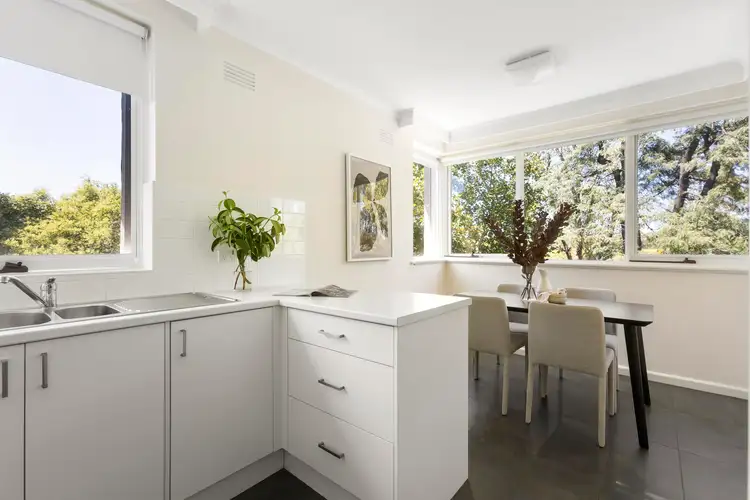 Fourth view of Homely apartment listing, 7/460 Glenferrie Road, Hawthorn VIC 3122