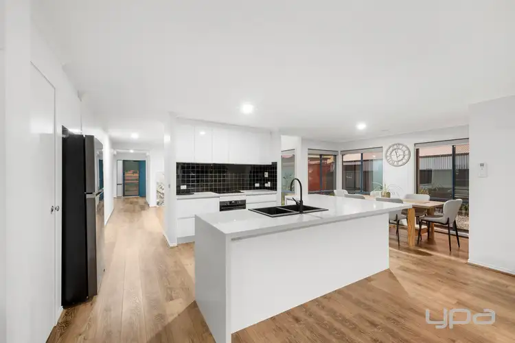 Fifth view of Homely house listing, 7 Narooma Avenue, Burnside VIC 3023