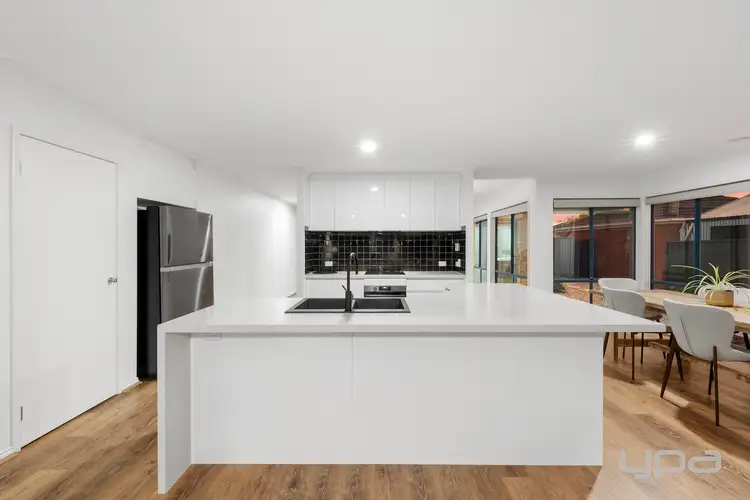 Sixth view of Homely house listing, 7 Narooma Avenue, Burnside VIC 3023