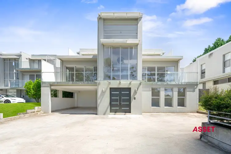 29 Churchill Road