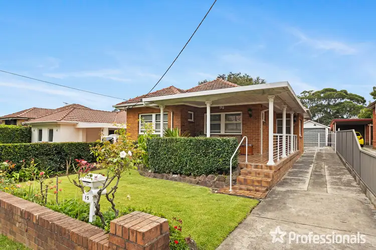 15 Tarrilli Street Street, Beverly Hills NSW 2209