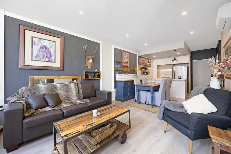 202/81C Lord Sheffield Circuit, Penrith NSW 2750