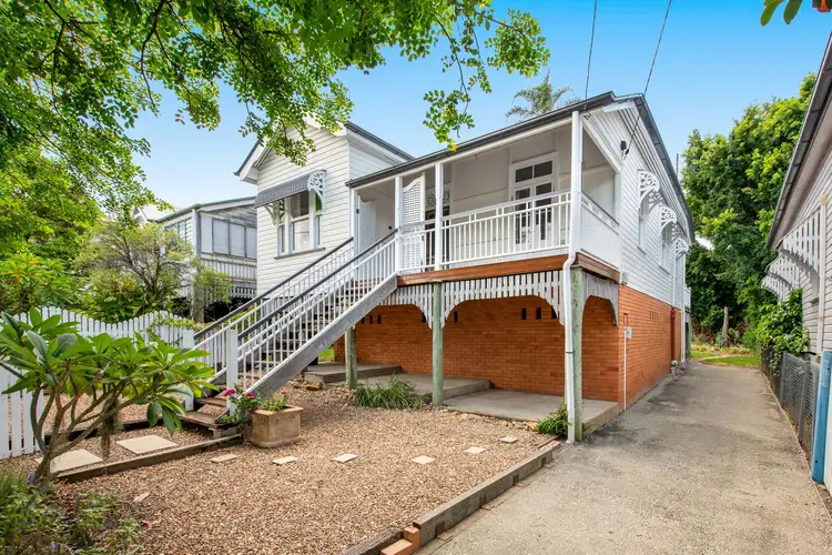 Main view of Homely house listing, 10 Buranda Street, Woolloongabba QLD 4102