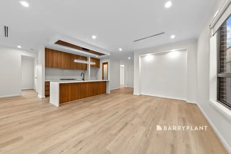 5 Royston Avenue