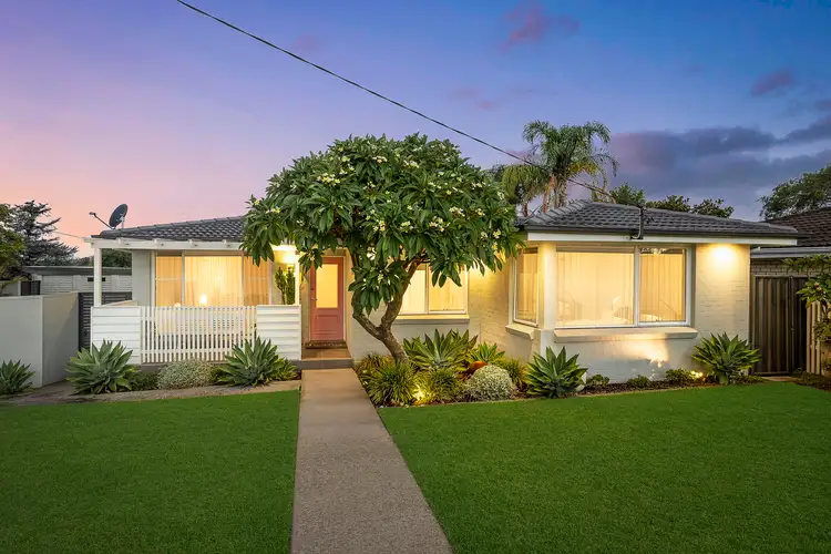 8 Freya Street, Kareela NSW 2232