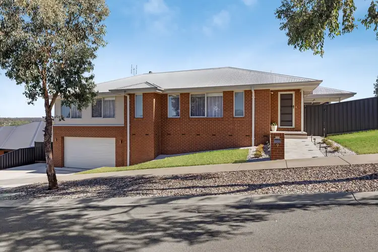 9 Augustine Avenue