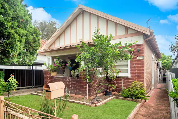 6 Belmore Avenue, Belmore NSW 2192