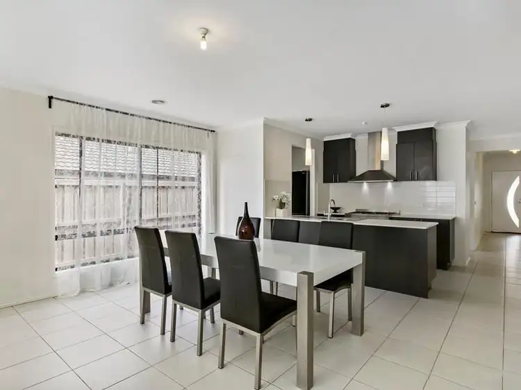 Fourth view of Homely house listing, 3 Nutmeg Close, Berwick VIC 3806