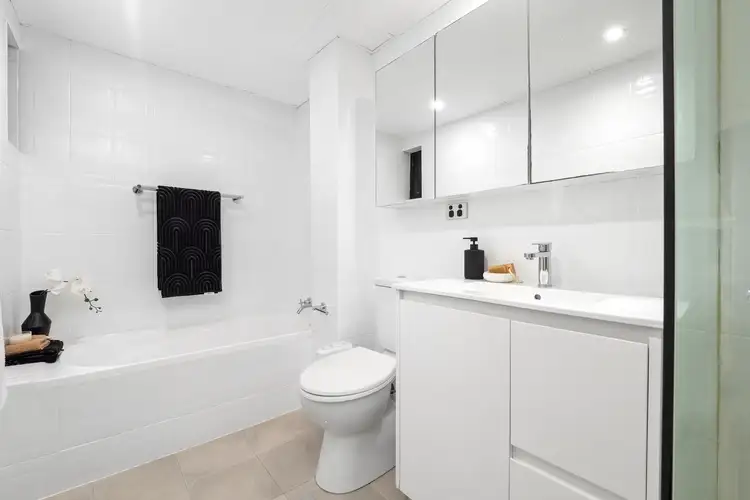 Fourth view of Homely apartment listing, 45/39 Dangar Place, Chippendale NSW 2008
