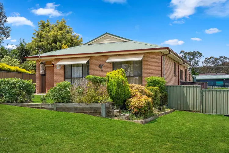 18 Railway Avenue, Portland NSW 2847