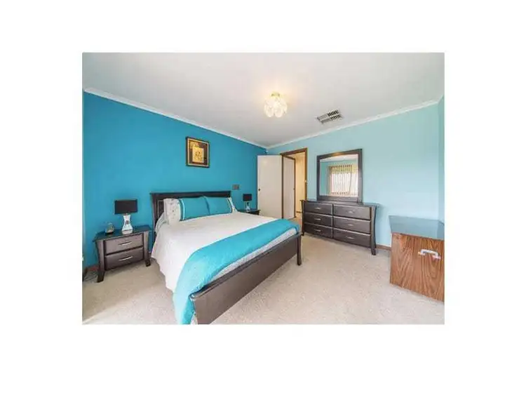 Fourth view of Homely house listing, 1 Christopher Court, Clarinda VIC 3169