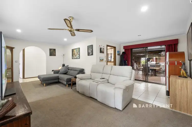 Sixth view of Homely house listing, 12 Diane Close, Pakenham VIC 3810