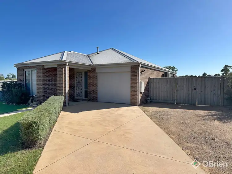 5 Kingfisher Road, Bairnsdale VIC 3875