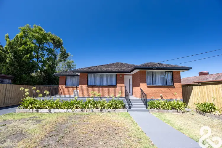 13 Ebony Drive