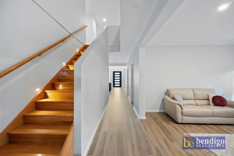 Fifth view of Homely house listing, 3 Clyde Court, Junortoun VIC 3551