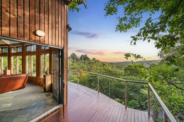 39 Valley Road, Wentworth Falls NSW 2782