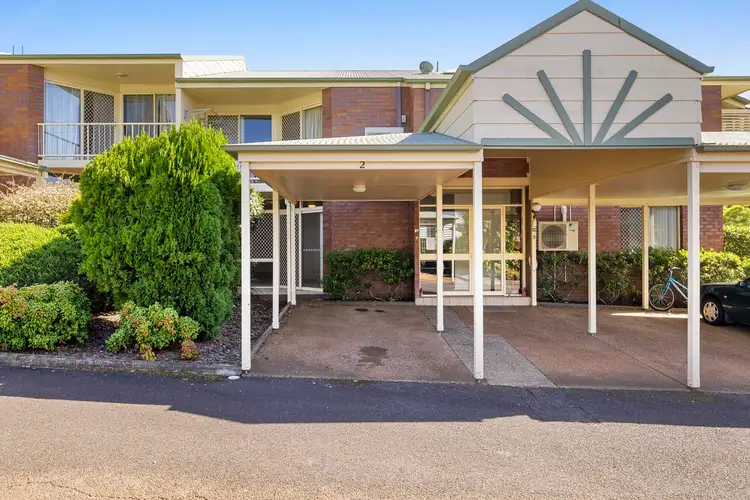 2/5 Clifford Street