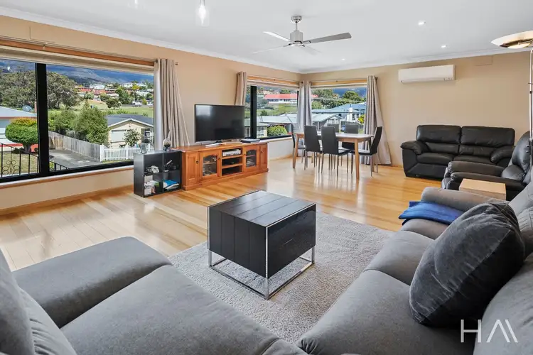 21 Ashbourne Grove, West Moonah TAS 7009