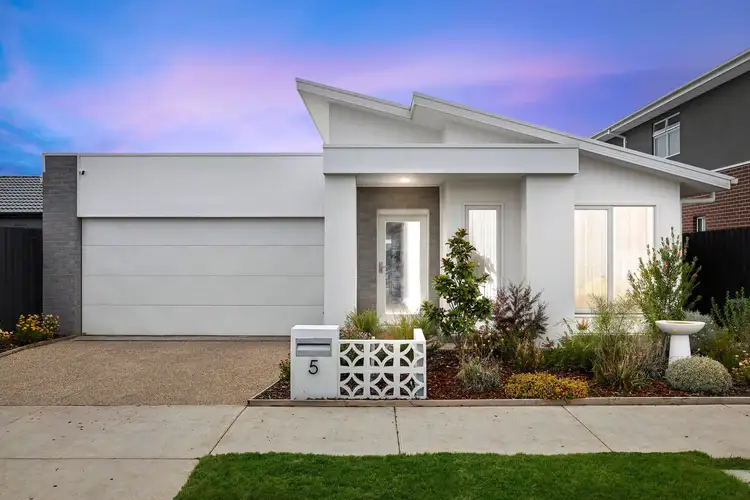 Main view of Homely house listing, 5 Raam Circuit, Armstrong Creek VIC 3217
