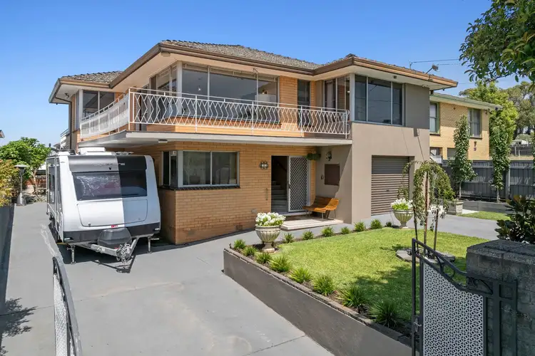 17 Neil Street, Bell Post Hill VIC 3215