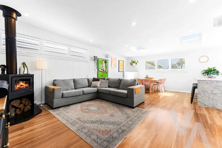 39 Roxburgh Street, Stockton NSW 2295