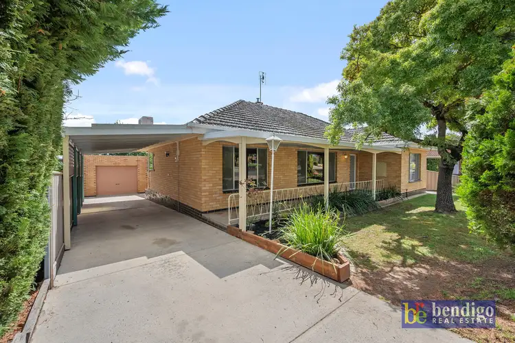11 Elizabeth Street, Spring Gully VIC 3550