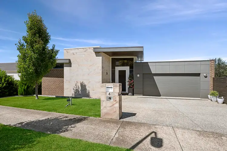 4 Henderson Drive, Wandana Heights VIC 3216