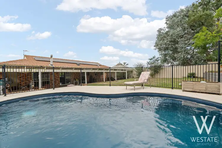 6 Lorimer Street, Llanarth NSW 2795