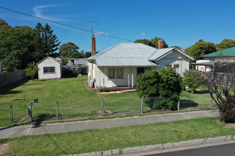 Second view of Homely house listing, 31 Anderson Street, Bairnsdale VIC 3875