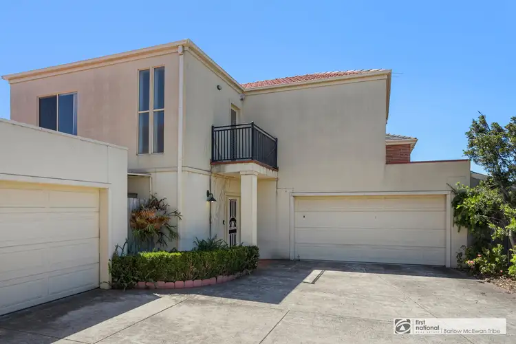 4/8 Grieve Street, Altona VIC 3018