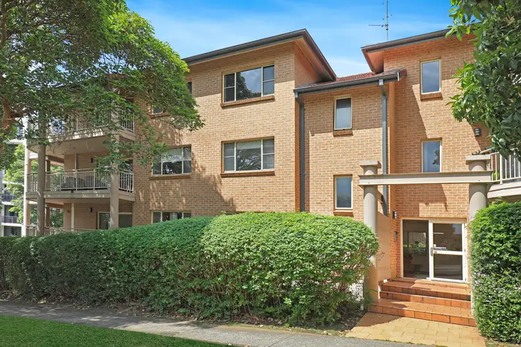 Main view of Homely unit listing, 1/19 Edward Street, Wollongong NSW 2500