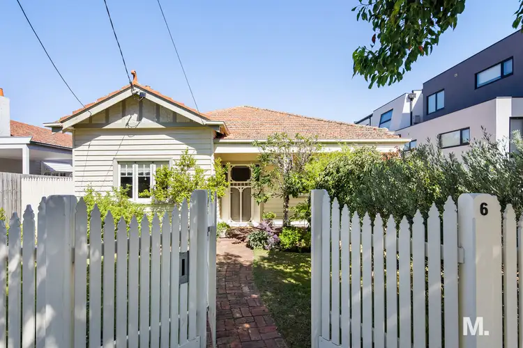 6 Beaver Street, Aberfeldie VIC 3040