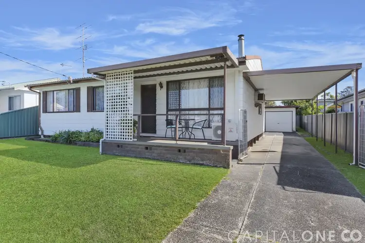 17 Danbury Avenue, Gorokan NSW 2263