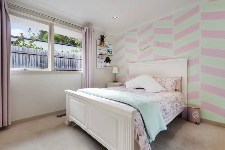 Sixth view of Homely house listing, 2 Kirsten Court, Mooroolbark VIC 3138