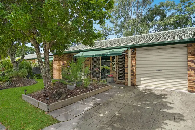 7/9 Coleridge Court