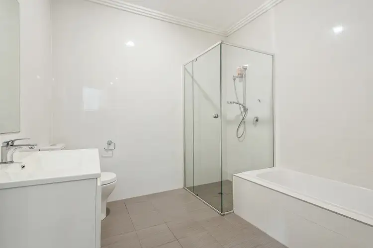 Fifth view of Homely townhouse listing, 2/44 Cummins Street, Unanderra NSW 2526
