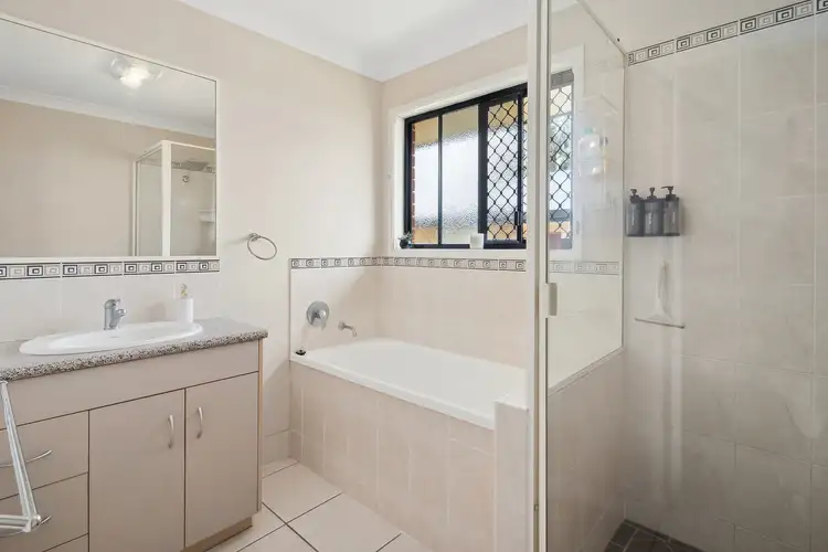 Fifth view of Homely house listing, 3 Patella Place, Zilzie QLD 4710