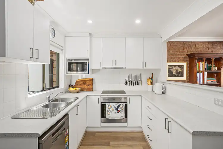 Main view of Homely townhouse listing, 2/15 Henley Road, Thirroul NSW 2515