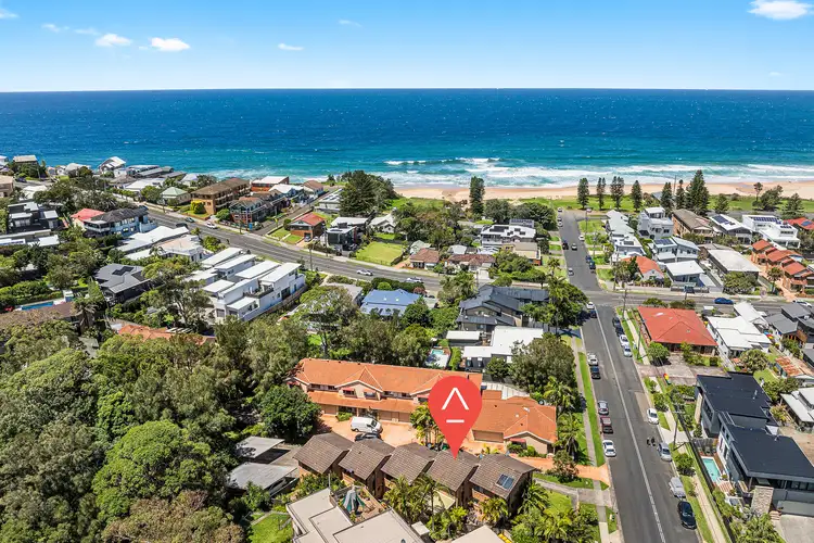2/15 Henley Road, Thirroul NSW 2515
