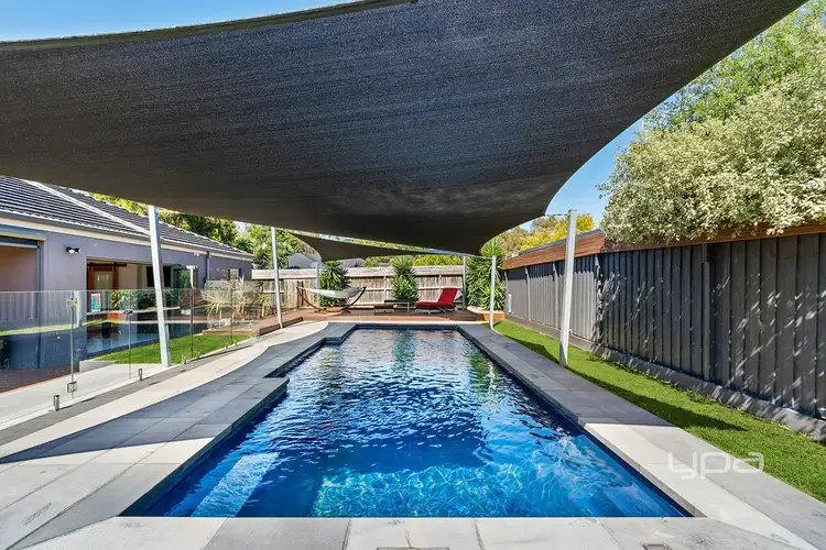 2 Sunrise Place, Rosebud VIC 3939