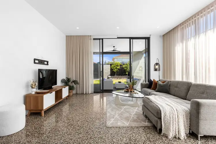 Fifth view of Homely house listing, 17B Myrtle Grove, Reservoir VIC 3073