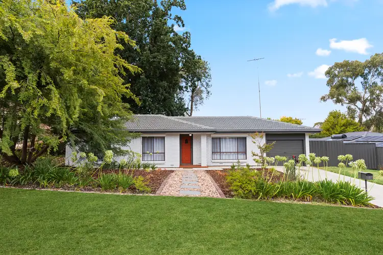8 Benjamin Way, Mount Barker SA 5251