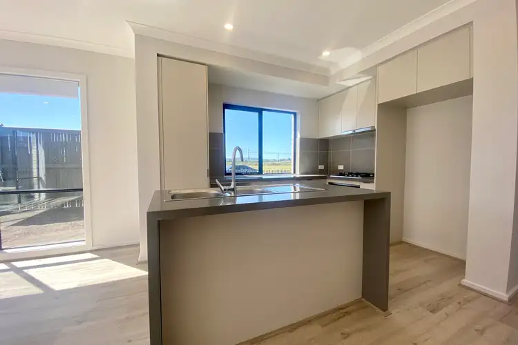 Second view of Homely house listing, 19 Pottersfield Walk, Officer VIC 3809