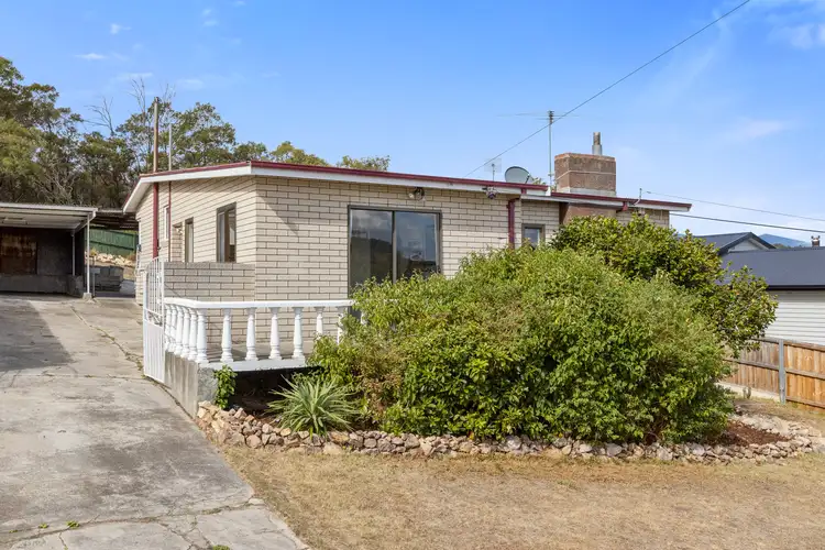 34 Tecoma Road
