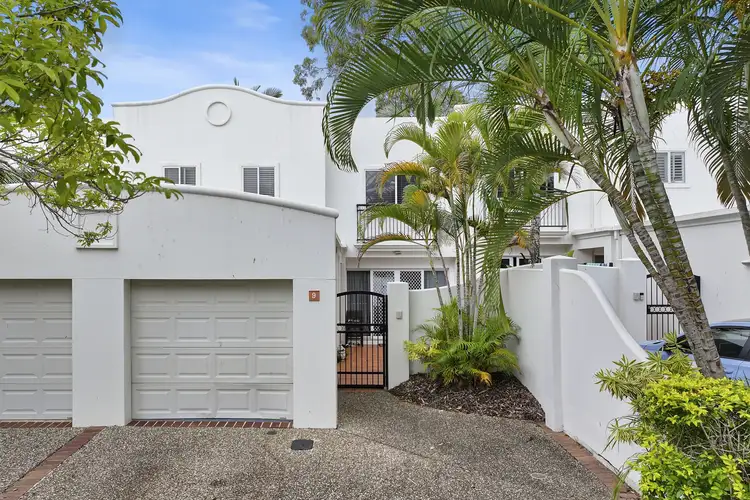 100 Cotlew Street, Southport QLD 4215