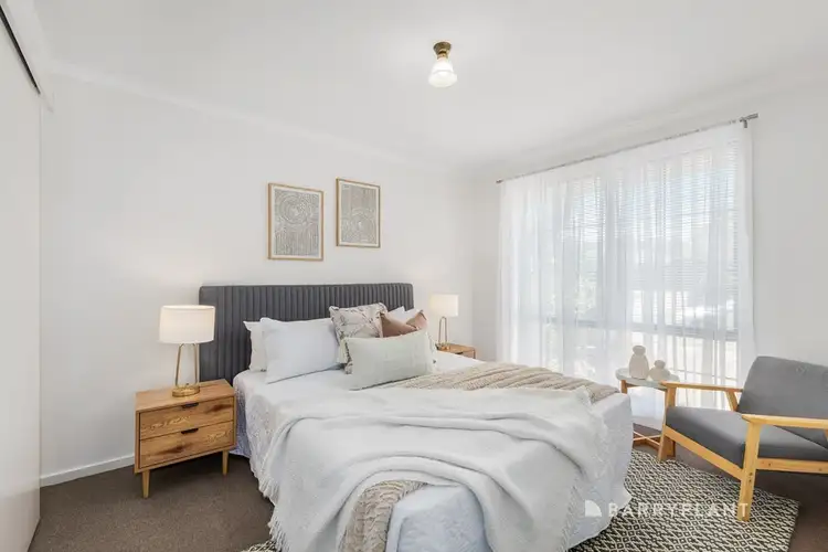 Fifth view of Homely house listing, 4 Westleigh Court, Mill Park VIC 3082