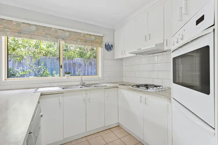Fifth view of Homely unit listing, 4/4 Inga Parade, Mount Martha VIC 3934