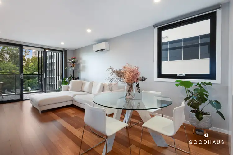 19/111 Canberra Avenue